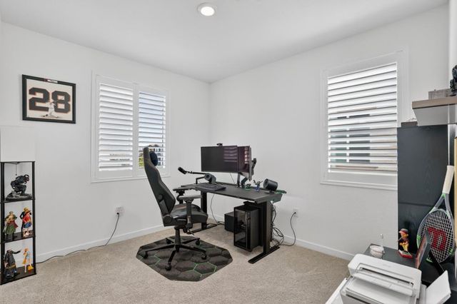 8080 Moongate Way, Roseville, CA 95747