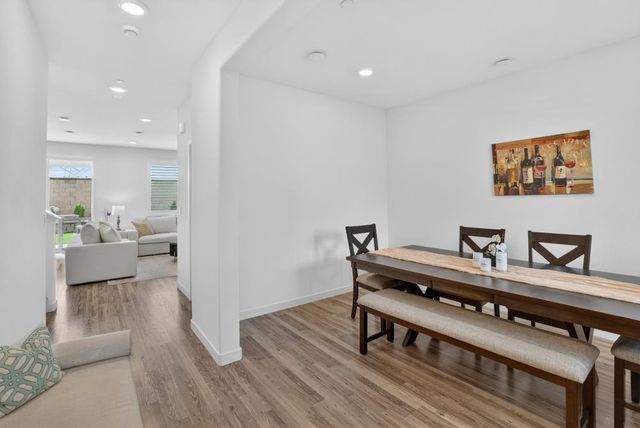 8080 Moongate Way, Roseville, CA 95747