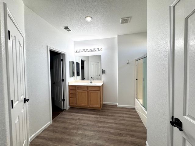 6619 Ponta Do Sol Way, Elk Grove, CA 95757