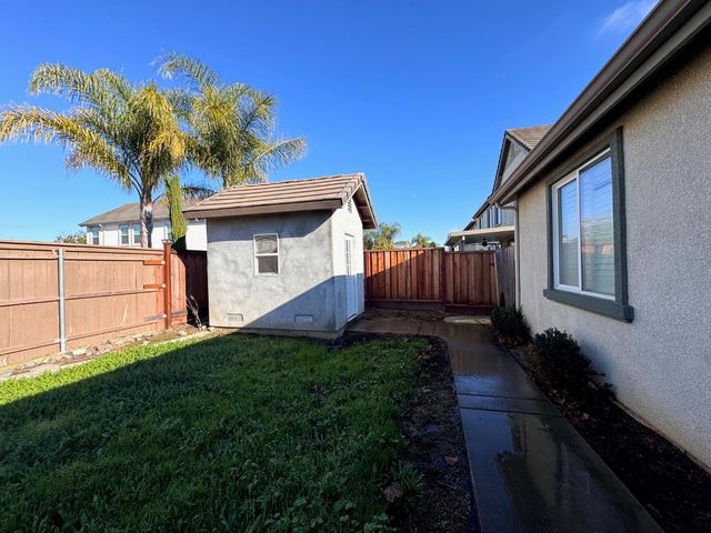 6619 Ponta Do Sol Way, Elk Grove, CA 95757