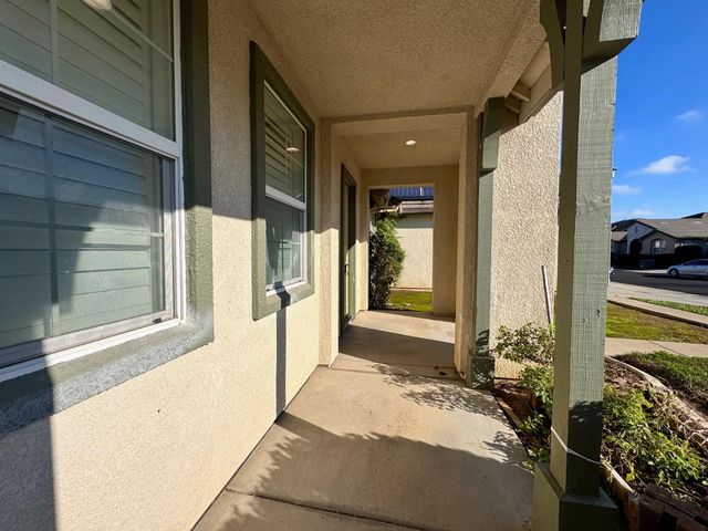 6619 Ponta Do Sol Way, Elk Grove, CA 95757