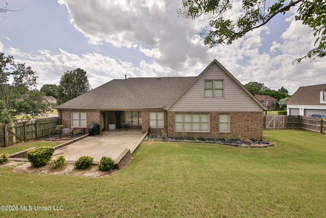3800 Park Creek Drive, Southaven, MS 38672