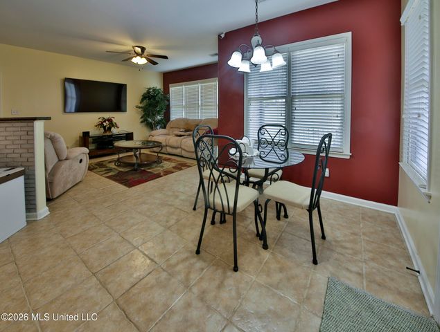 3800 Park Creek Drive, Southaven, MS 38672