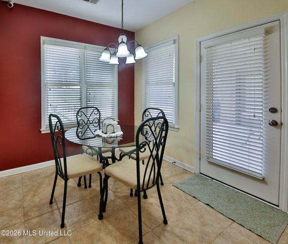 3800 Park Creek Drive, Southaven, MS 38672