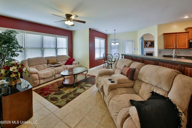 3800 Park Creek Drive, Southaven, MS 38672