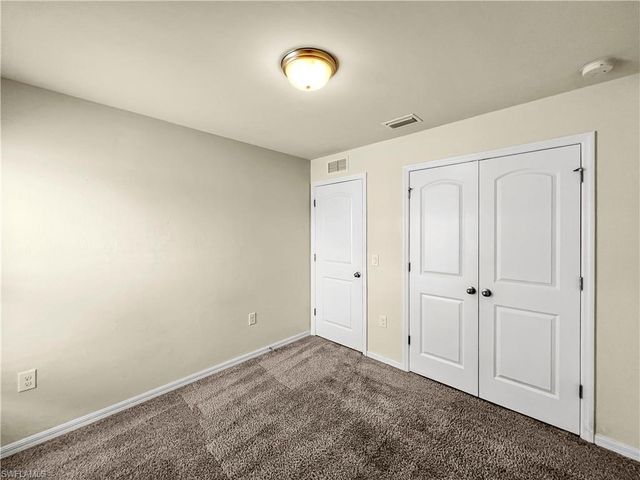 18303 Gibraltar LN, Lehigh Acres, FL 33936