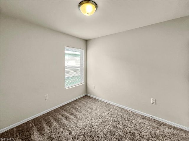 18303 Gibraltar LN, Lehigh Acres, FL 33936