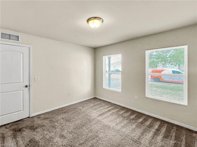 18303 Gibraltar LN, Lehigh Acres, FL 33936