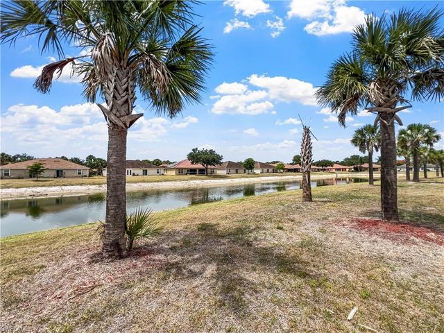 18303 Gibraltar LN, Lehigh Acres, FL 33936