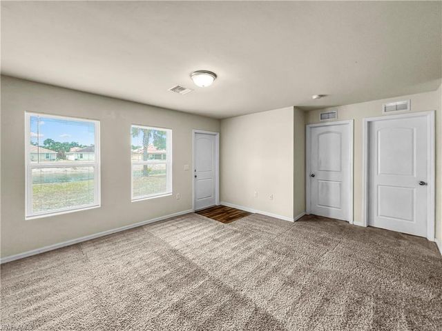 18303 Gibraltar LN, Lehigh Acres, FL 33936