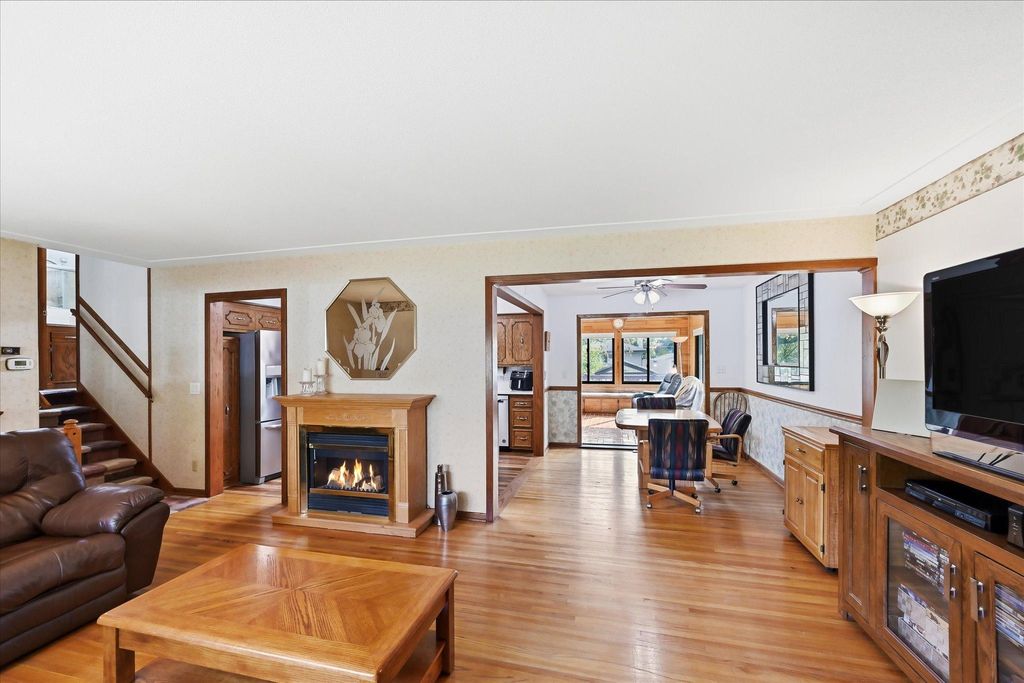 7439 Concerto Curve NE, Fridley, MN 55432 — photo 4