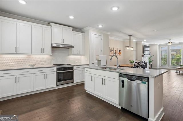 7938 Laurel Crest Drive, Suwanee, GA 30024