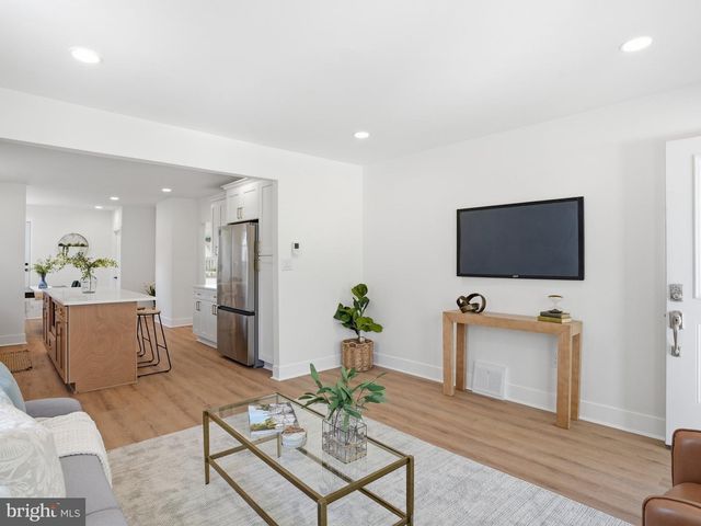 223 GUILFORD AVE, Haddon Township, NJ 08108