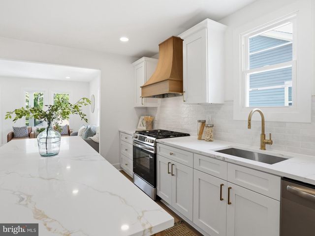 223 GUILFORD AVE, Haddon Township, NJ 08108