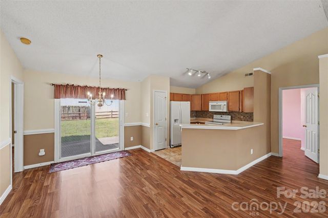 10439 Green Hedge Avenue, Charlotte, NC 28269