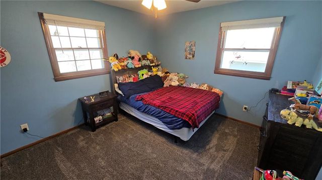 612 N Cedar Street, Cameron, MO 64429