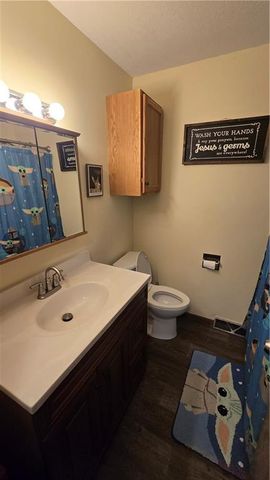612 N Cedar Street, Cameron, MO 64429