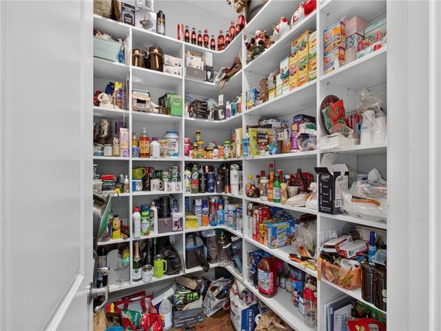 2726 Avington Lane SE, Smyrna, GA 30080