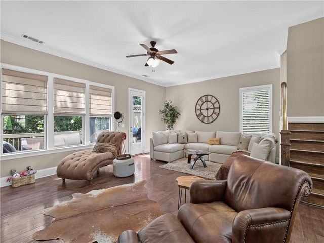 2726 Avington Lane SE, Smyrna, GA 30080