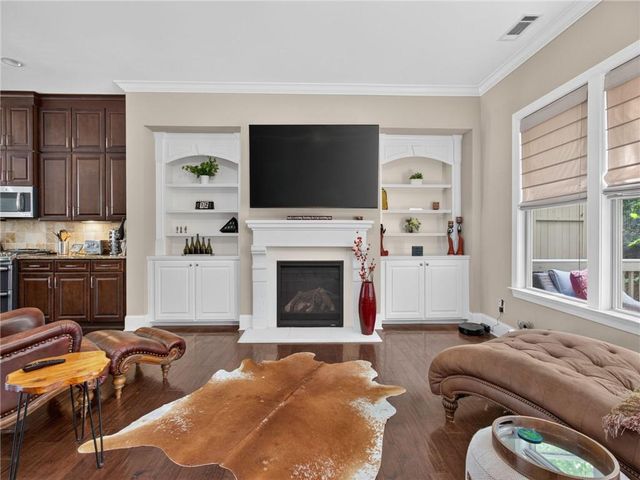 2726 Avington Lane SE, Smyrna, GA 30080