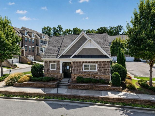 2726 Avington Lane SE, Smyrna, GA 30080
