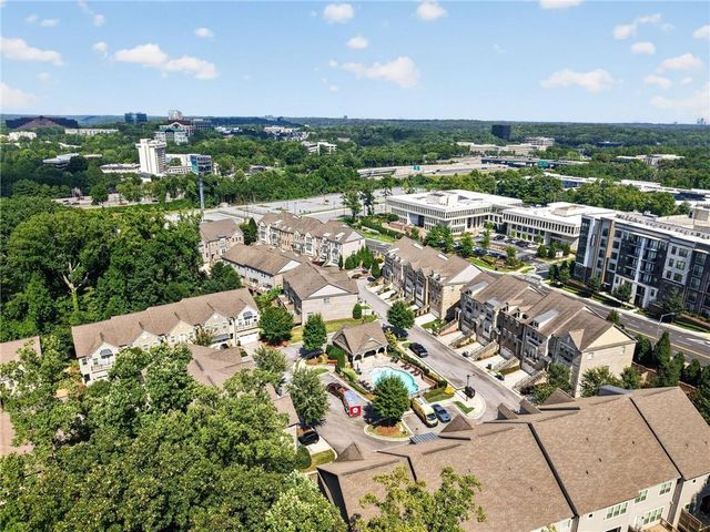 2726 Avington Lane SE, Smyrna, GA 30080