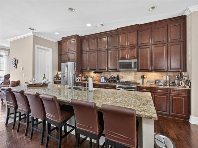 2726 Avington Lane SE, Smyrna, GA 30080