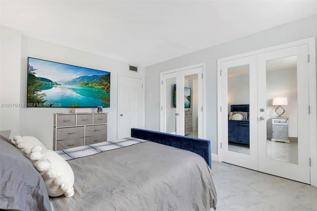 1401 S Ocean Drive 905, Hollywood, FL 33019