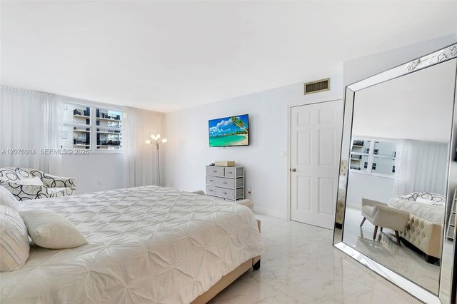 1401 S Ocean Drive 905, Hollywood, FL 33019