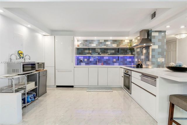 1401 S Ocean Drive 905, Hollywood, FL 33019