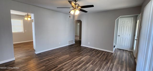 13331 Horncastle Way, Louisville, KY 40272