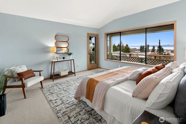 556 Holly Drive, Edmonds, WA 98020