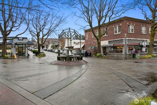 556 Holly Drive, Edmonds, WA 98020