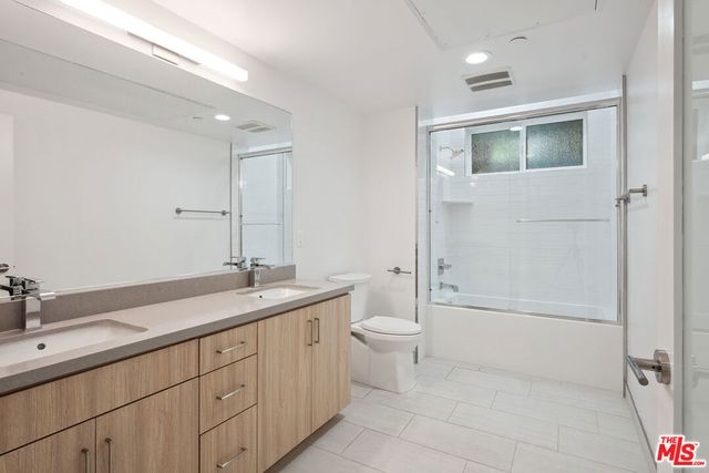 1746 Garfield Place 101, Los Angeles, CA 90028