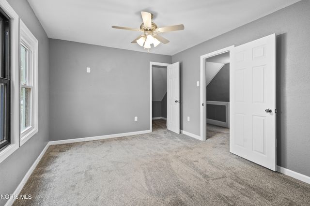 2 W Park Street, Toledo, OH 43608
