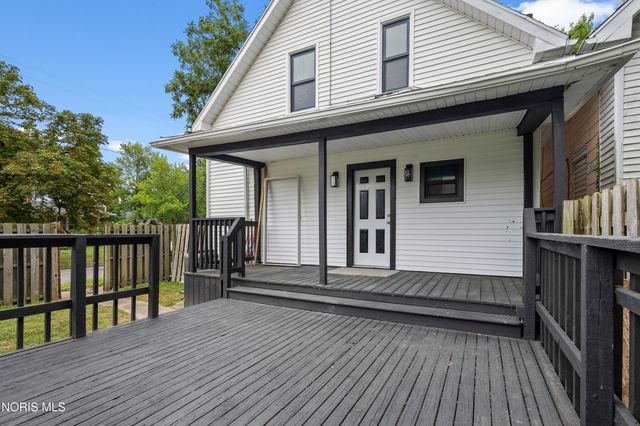 2 W Park Street, Toledo, OH 43608