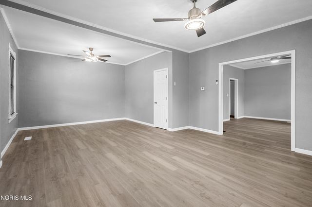2 W Park Street, Toledo, OH 43608