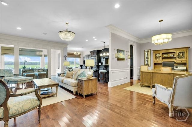 73 Hutchins Lane, Savannah, GA 31410