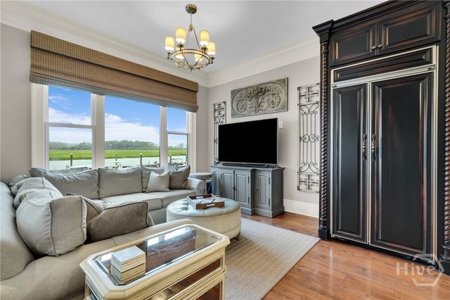 73 Hutchins Lane, Savannah, GA 31410