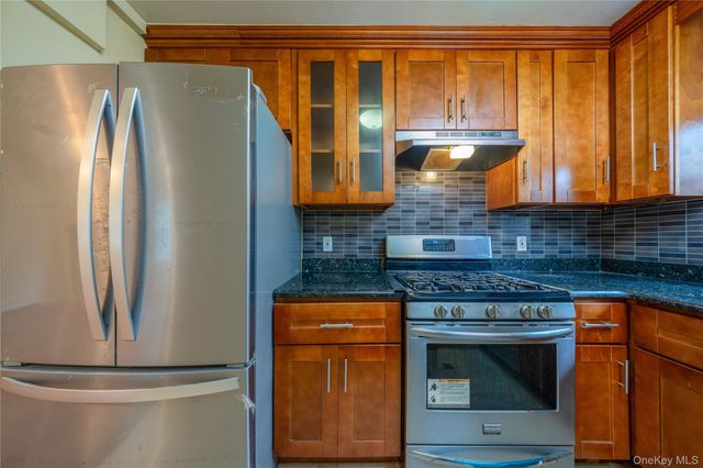 27 Lexington Hill 8, Harriman, NY 10926