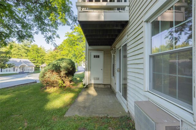 27 Lexington Hill 8, Harriman, NY 10926