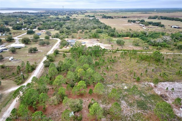 608 Jolly Lane, Lorida, FL 33857