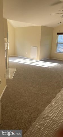15518 TODDSBURY LN, Manassas, VA 20112
