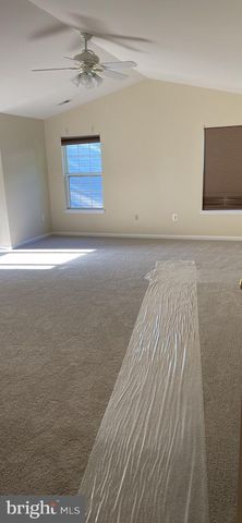 15518 TODDSBURY LN, Manassas, VA 20112