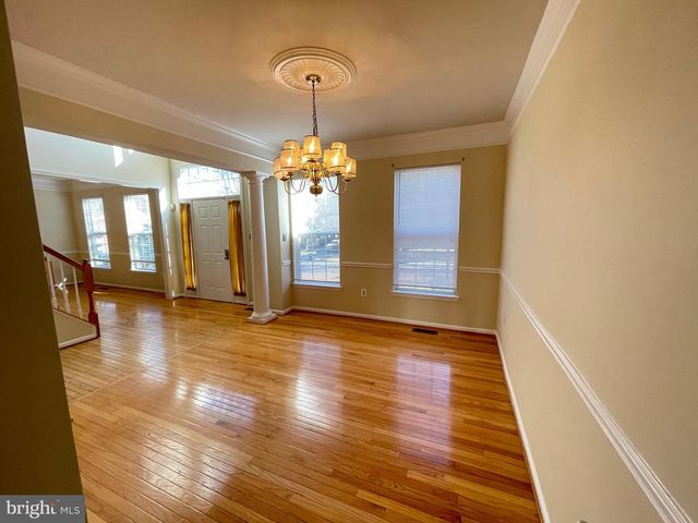 15518 TODDSBURY LN, Manassas, VA 20112