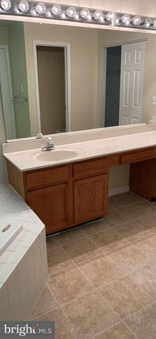 15518 TODDSBURY LN, Manassas, VA 20112
