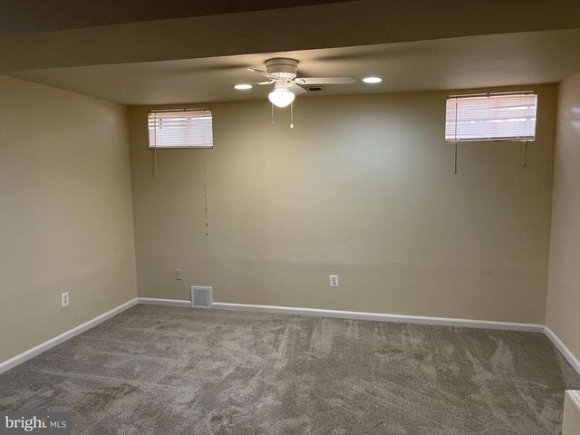15518 TODDSBURY LN, Manassas, VA 20112