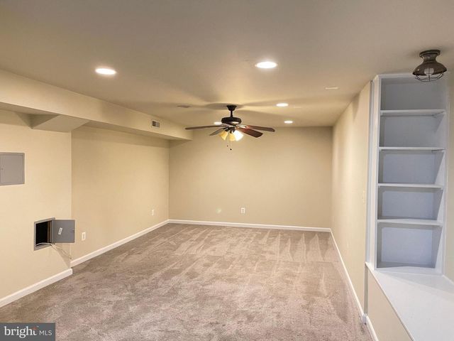 15518 TODDSBURY LN, Manassas, VA 20112
