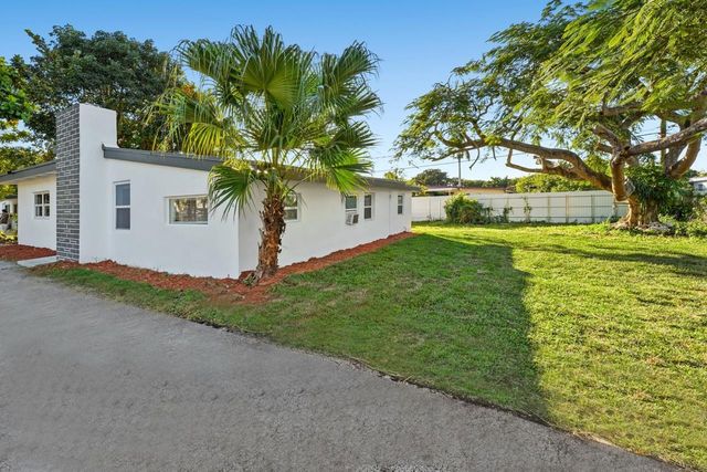 27100 SW 144th Avenue, Homestead, FL 33032