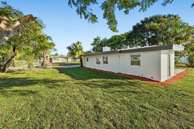 27100 SW 144th Avenue, Homestead, FL 33032